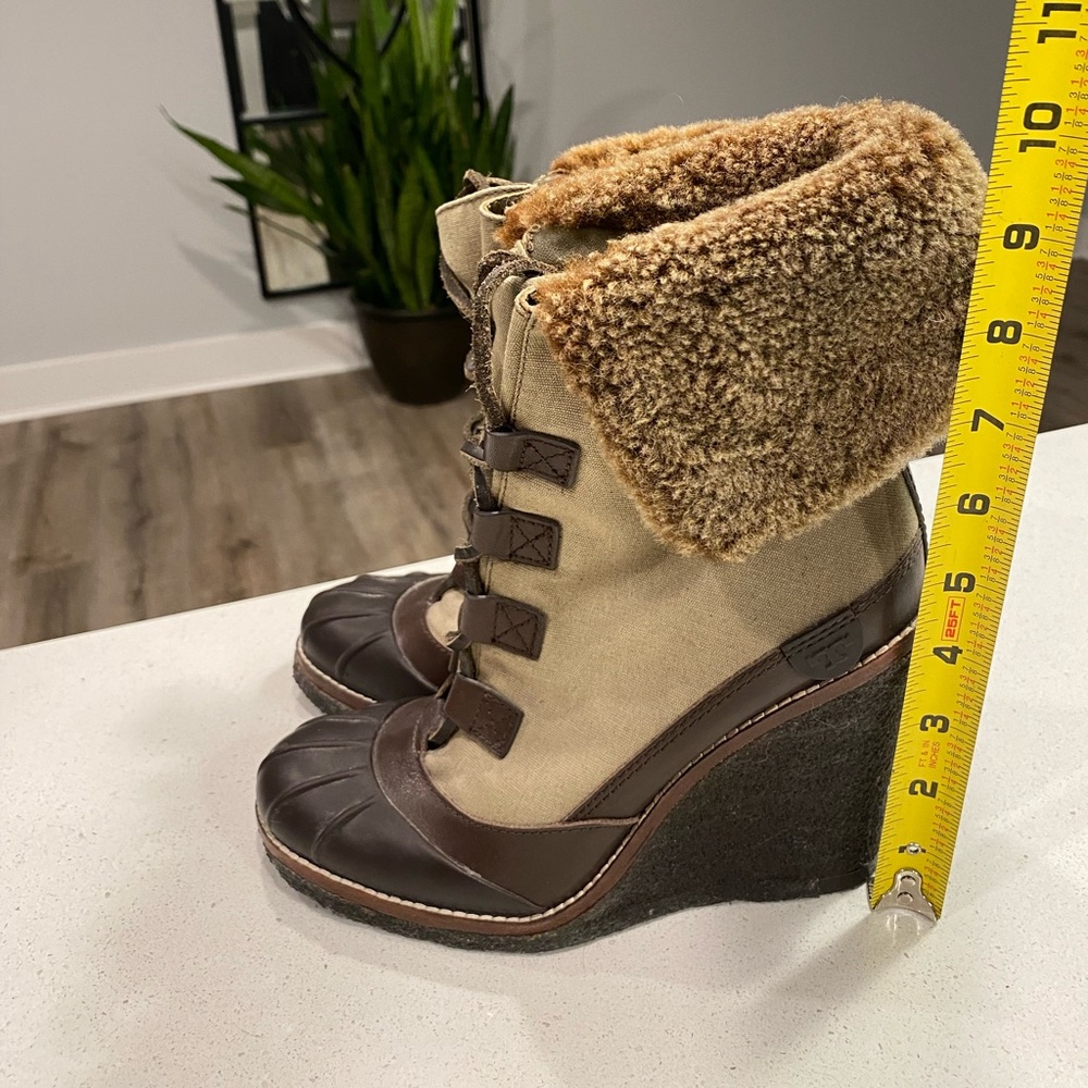 Tory Burch Brown Fleece Ankle Cover Wedge Outdoor Boots 🤎 - Picture 3 of 16